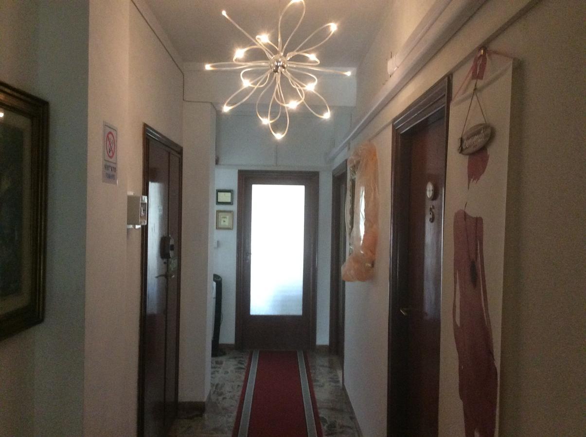 Casa Giulia In Appartement Pisa Buitenkant foto